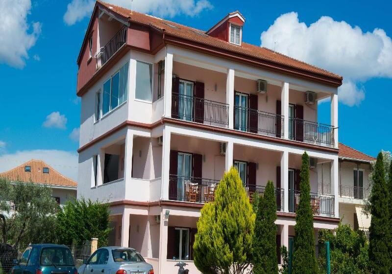 Christina Studios