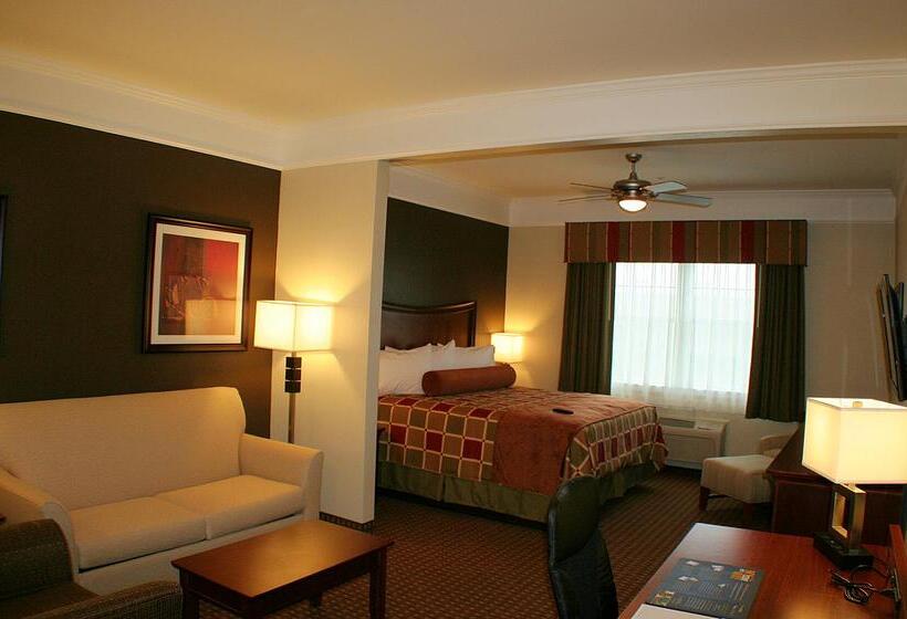 هتل Best Western Plus Easton Inn & Suites