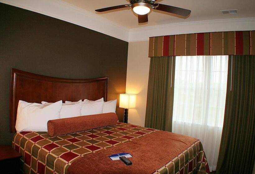 هتل Best Western Plus Easton Inn & Suites