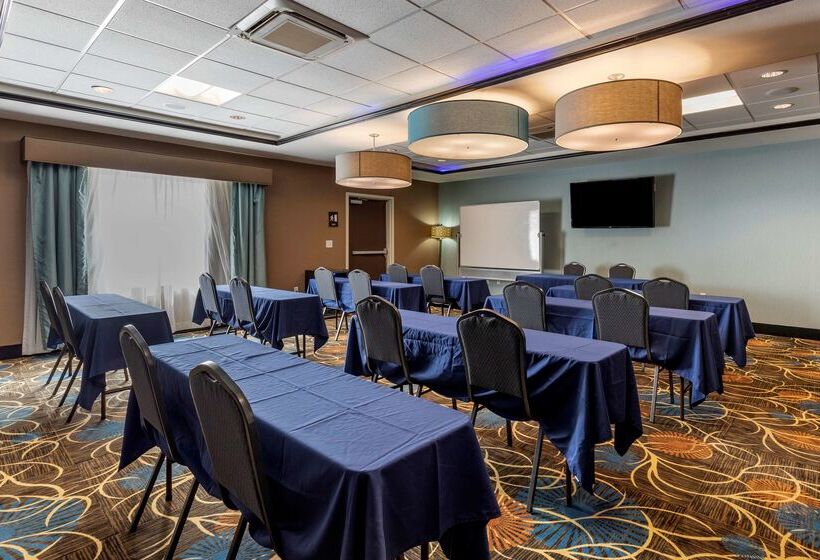 هتل Best Western Plus North Odessa Inn & Suites