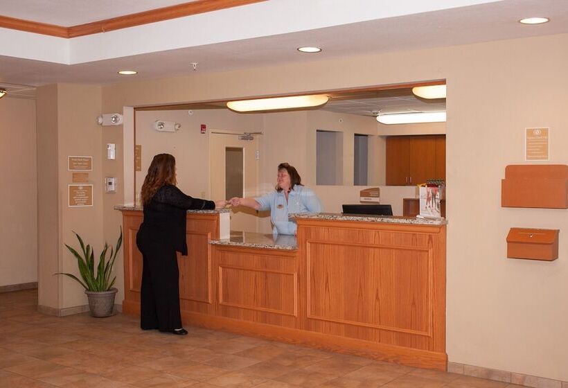 ホテル Candlewood Suites Logan By Ihg