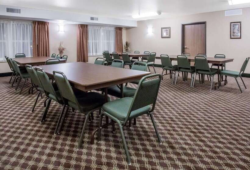 فندق Days Inn By Wyndham Manitou Springs