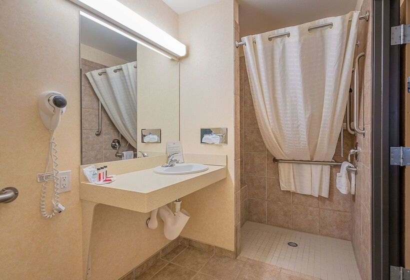 فندق Days Inn By Wyndham Manitou Springs