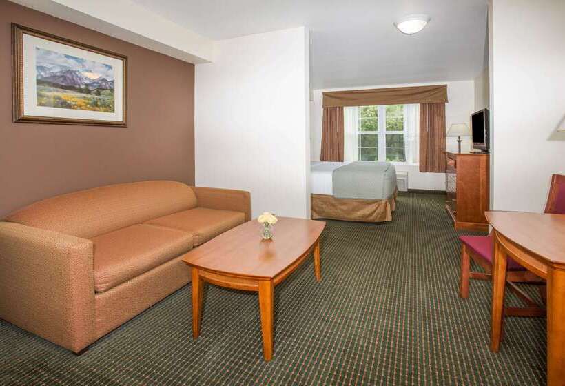 فندق Days Inn By Wyndham Manitou Springs