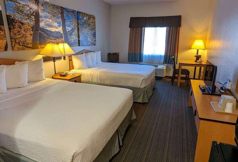 فندق Days Inn & Suites By Wyndham Castle Rock