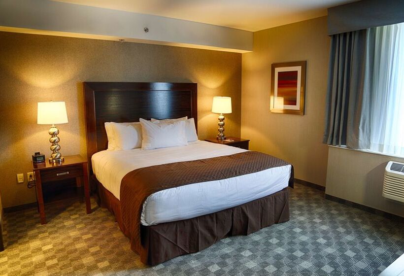 فندق Doubletree By Hilton Lawrenceburg
