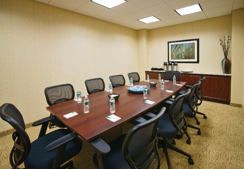 בית מלון כפרי Doubletree By Hilton Tinton Falls Eatontown
