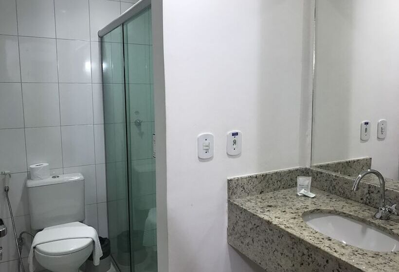 ホテル Larison Hotéis Economy