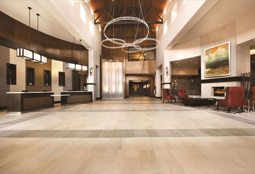 Отель Embassy Suites Springfield