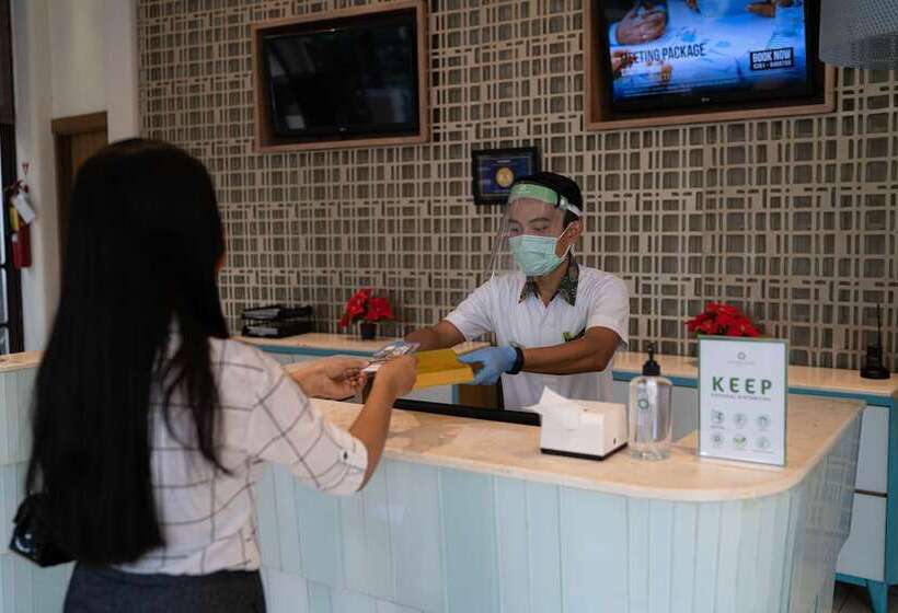 فندق Grand Livio Kuta