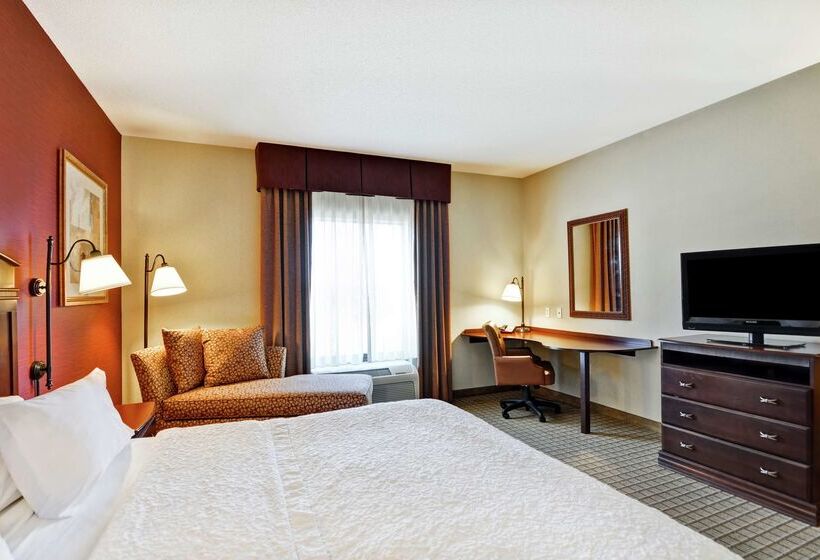 هتل Hampton Inn & Suites Peoria At Grand Prairie, Il
