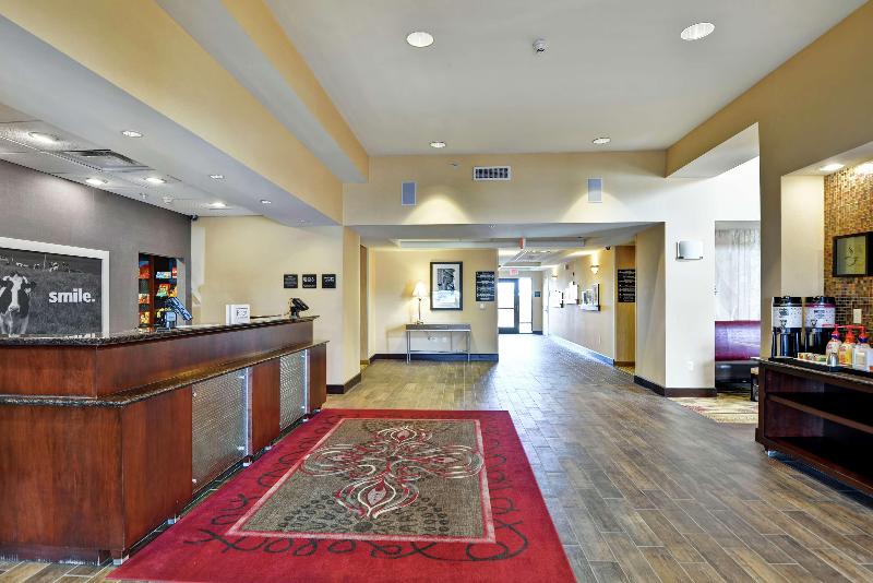 هتل Hampton Inn & Suites Peoria At Grand Prairie, Il