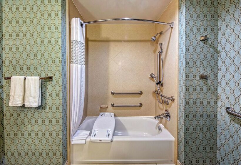 בית מלון כפרי Hampton Inn & Suites Clarksville