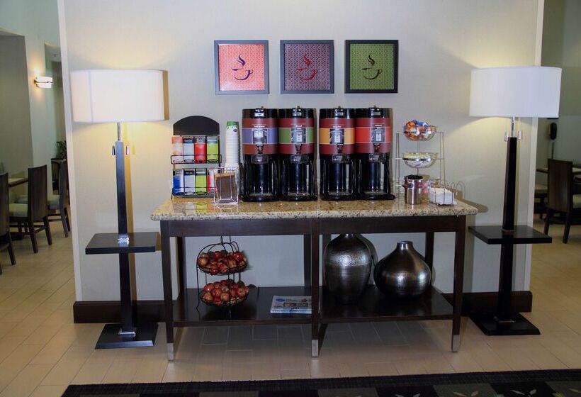 فندق Hampton Inn & Suites Manteca