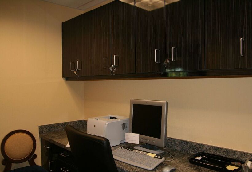 فندق Hampton Inn & Suites Mcalester