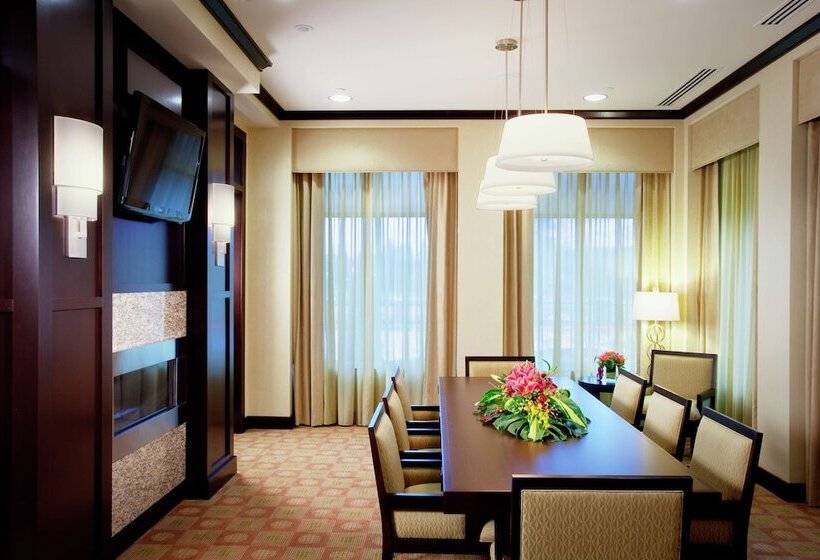 فندق Hilton Garden Inn Seattle/bothell