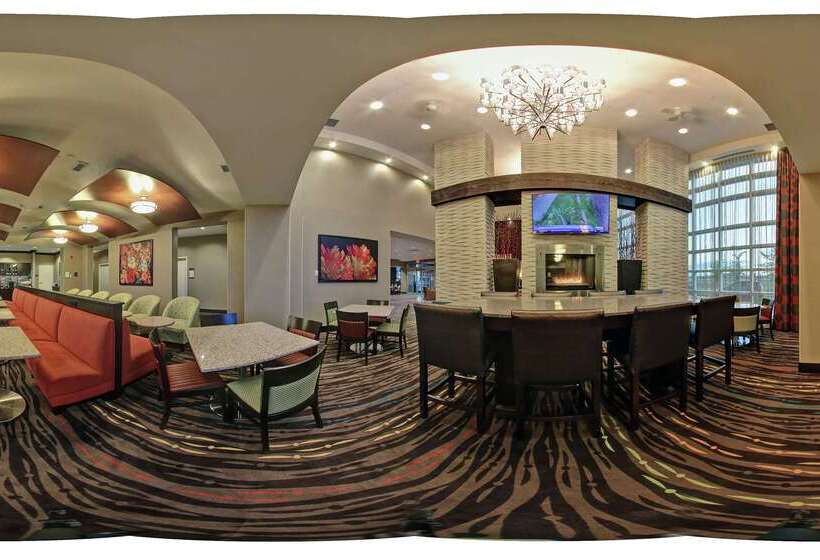 בית מלון כפרי Homewood Suites By Hilton Calgary Airport, Alberta, Canada