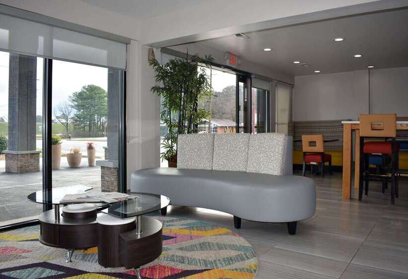 Отель Quality Inn Calhoun North I75