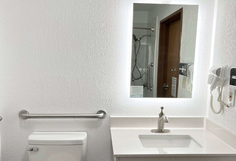 فندق على الطريق Super 8 By Wyndham Peoria