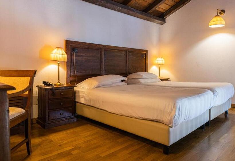فندق Al Castello Resort