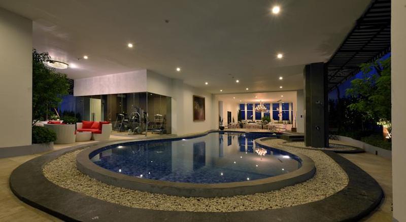 هتل Amaroossa Royal  Bogor