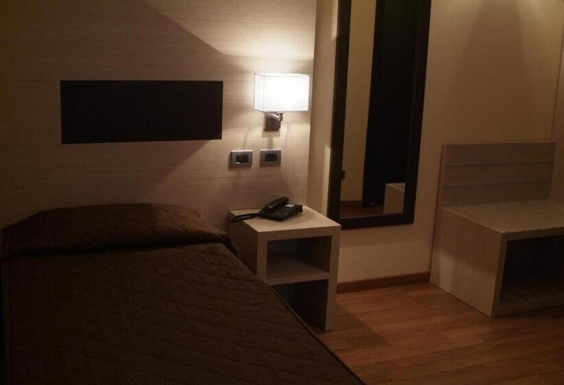 בית מלון כפרי Arthur