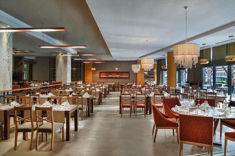 هتل Aska Lara Resort & Spa