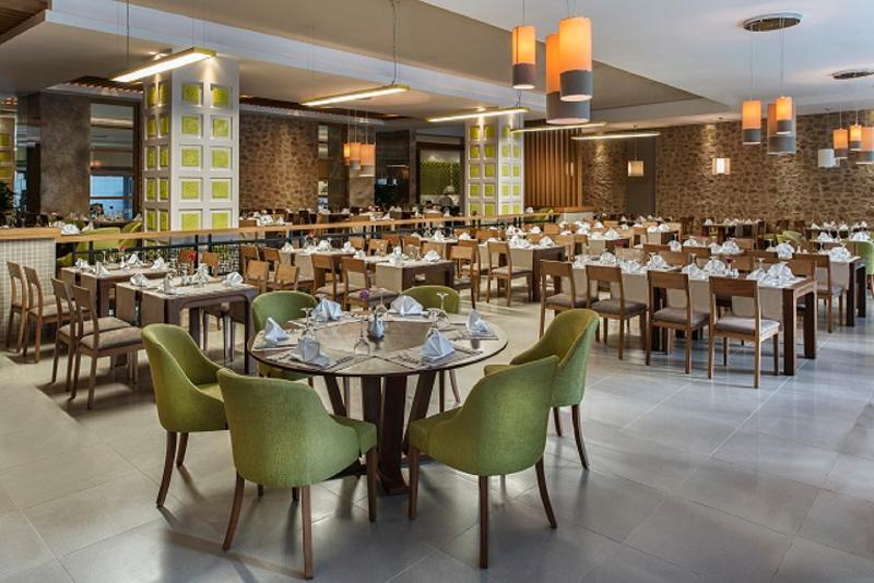 هتل Aska Lara Resort & Spa