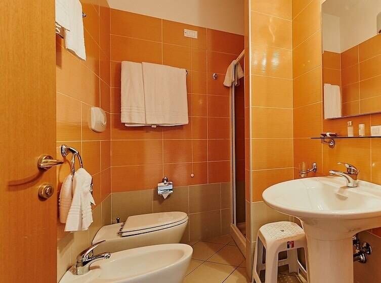 酒店 Bolgheri Marina Resort Ex Varo Village