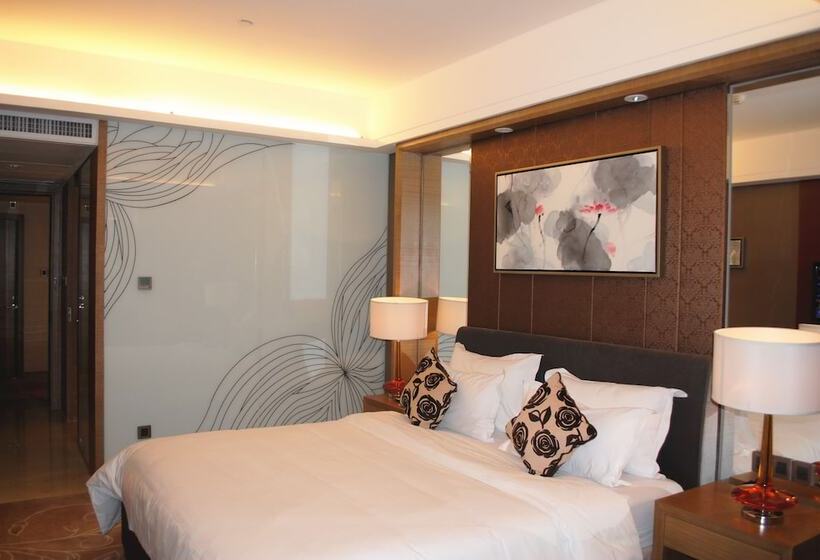 فندق Guangzhou New Century