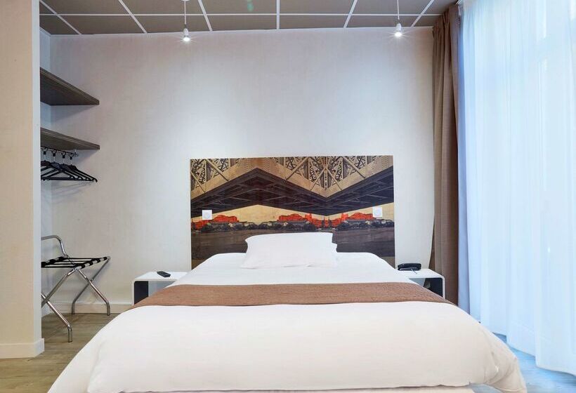 ホテル Demain Hôtel & Conciergerie