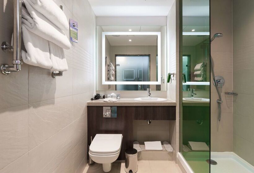 هتل Park Inn By Radisson Pulkovo Airport St. Petersburg