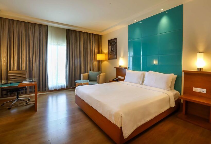Radisson Blu Hotel Chennai City Centre