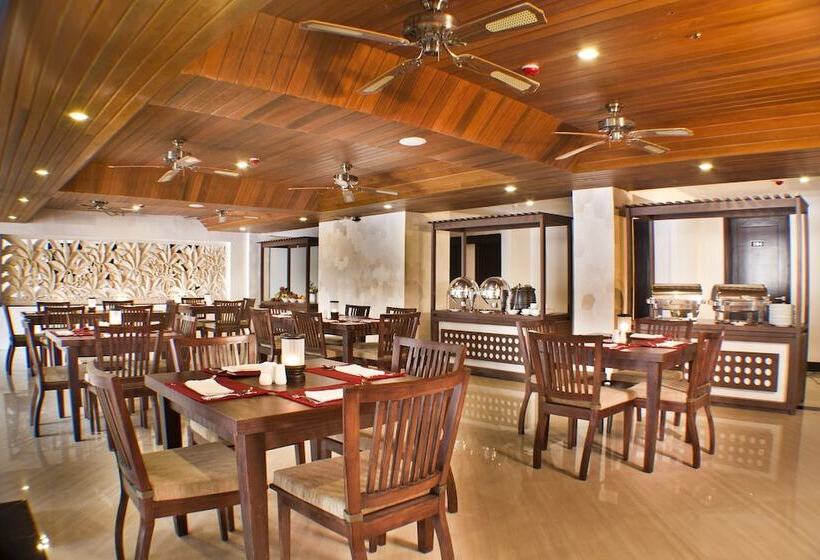 فندق Royal Regantris Kuta