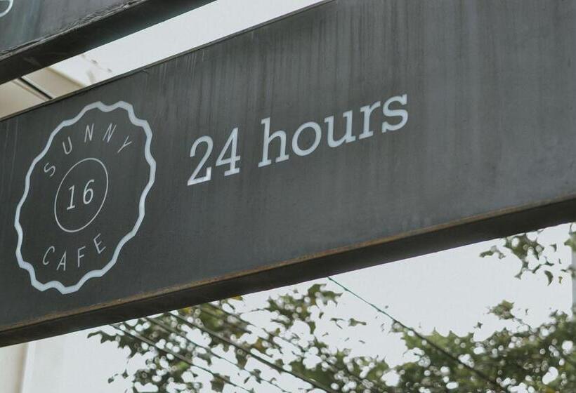 בית מלון כפרי The 1o1 Bali Fontana Seminyak