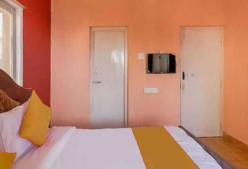 Fabhotel Green Castle Resort