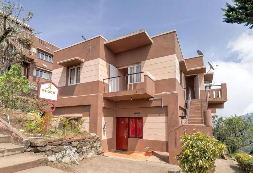 Fabhotel Green Castle Resort