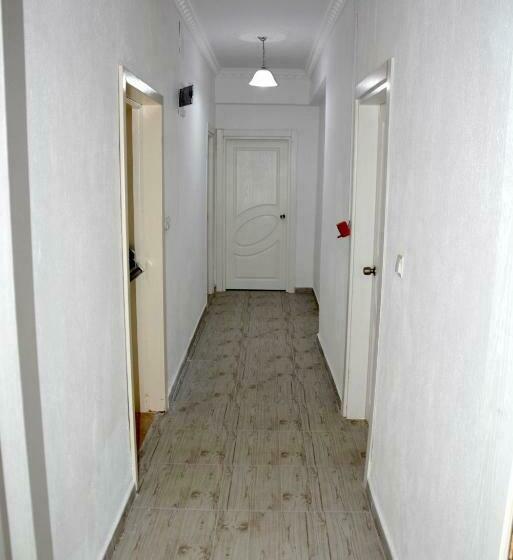 تختخواب و صبحانه Belek Gold Pansiyon