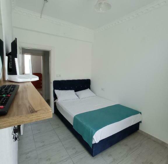 تختخواب و صبحانه Belek Gold Pansiyon