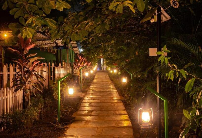 酒店 Dandeli Jungle Resort
