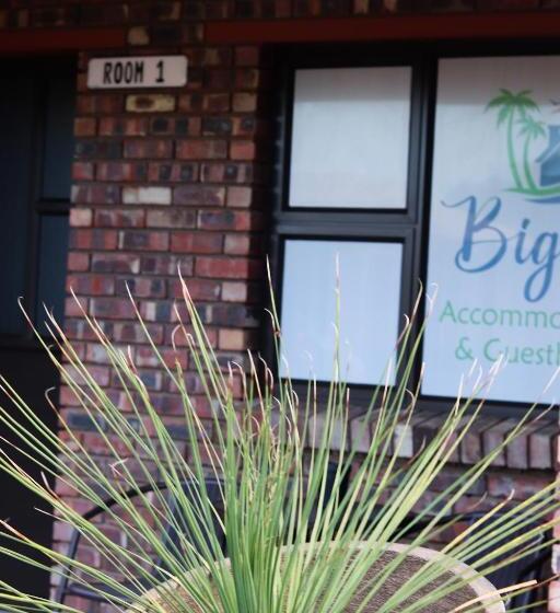 膳宿费 Big D Accommodation & Guesthouse