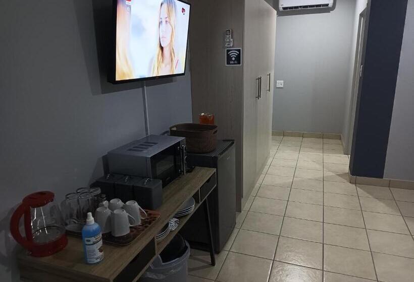 膳宿费 Big D Accommodation & Guesthouse
