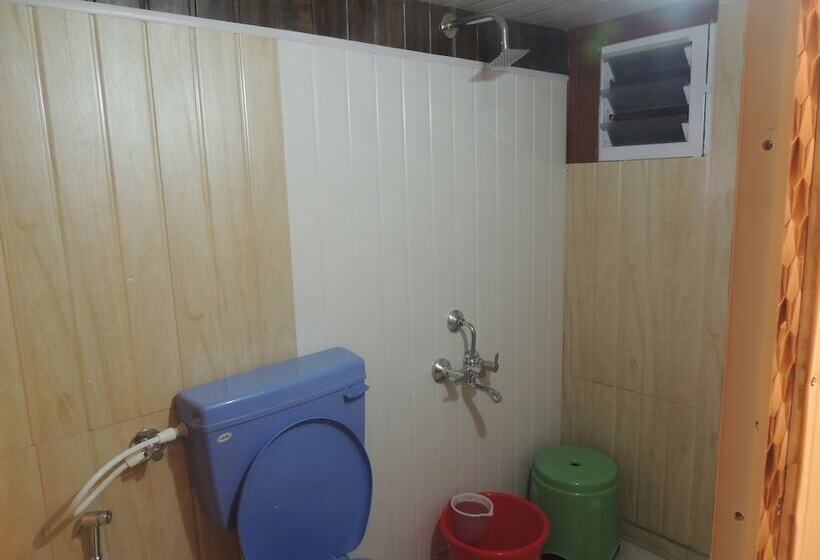 膳宿费 Room In Farmhouse   Dandeli   Aura Jungle Stay