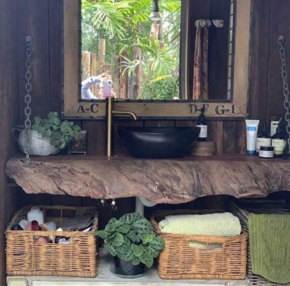 膳宿费 The Wake Up Call Accommodation & Retreats   Noosa Hinterland