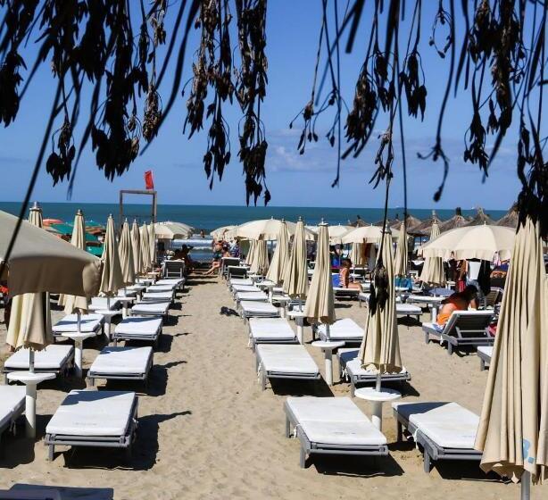 Amfora Hotel & Spa
