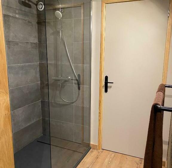 민박 Le Petit Bleu Chambre D Hôtes