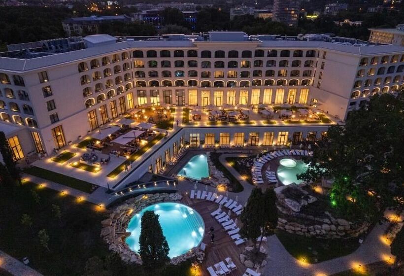 هتل Ensana Aquahouse