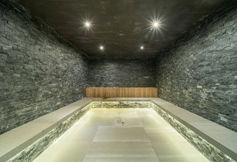 هتل Ensana Aquahouse