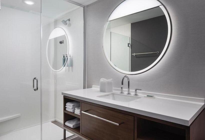 호텔 Courtyard By Marriott Owatonna Downtown