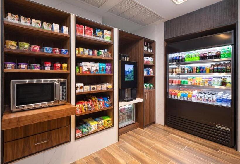 호텔 Courtyard By Marriott Owatonna Downtown
